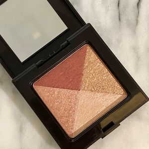 ✨Sold✨ Laura Mercier Shimmer Bloc